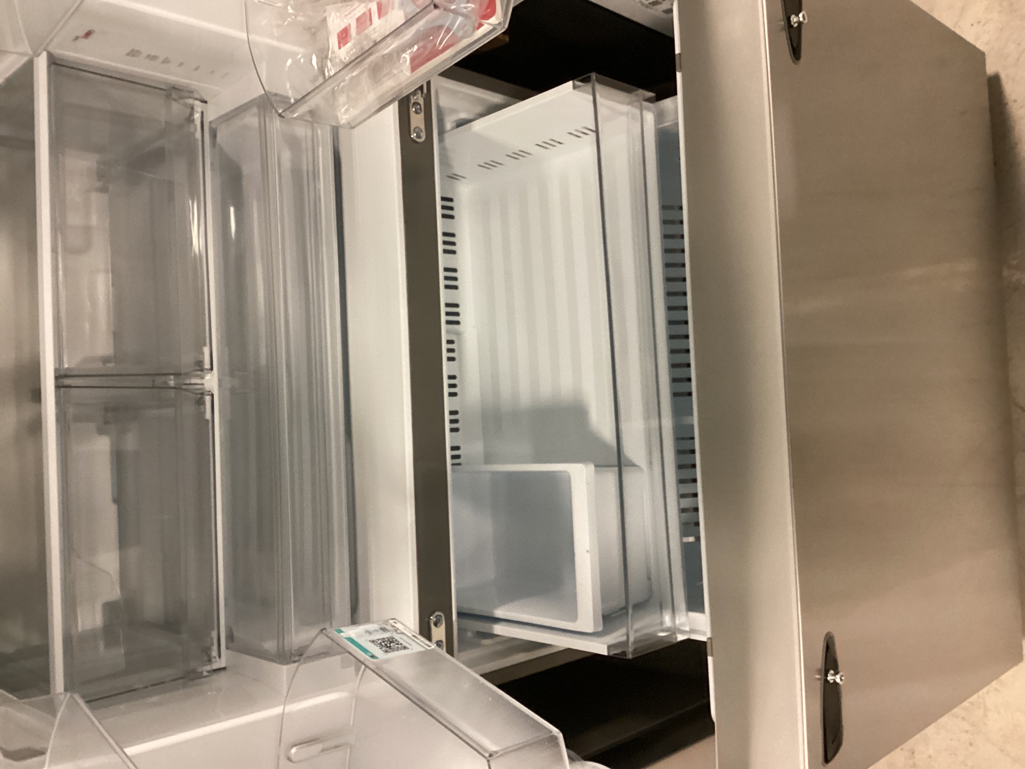 LG LRFLC2706S - French Door Refrigerator at Doraville Store