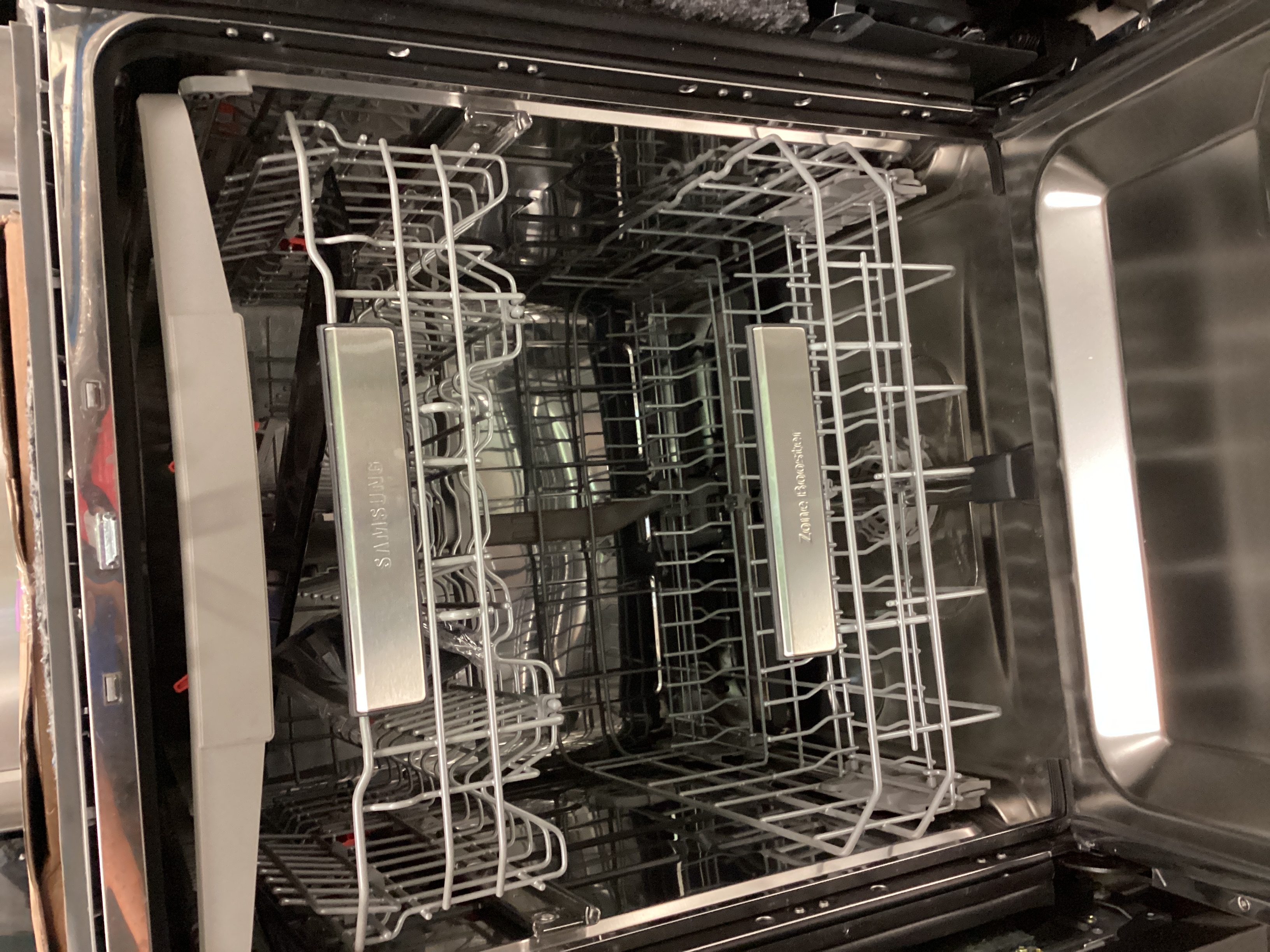 SAMSUNG DW80R9950UG - Dishwasher at Doraville Store