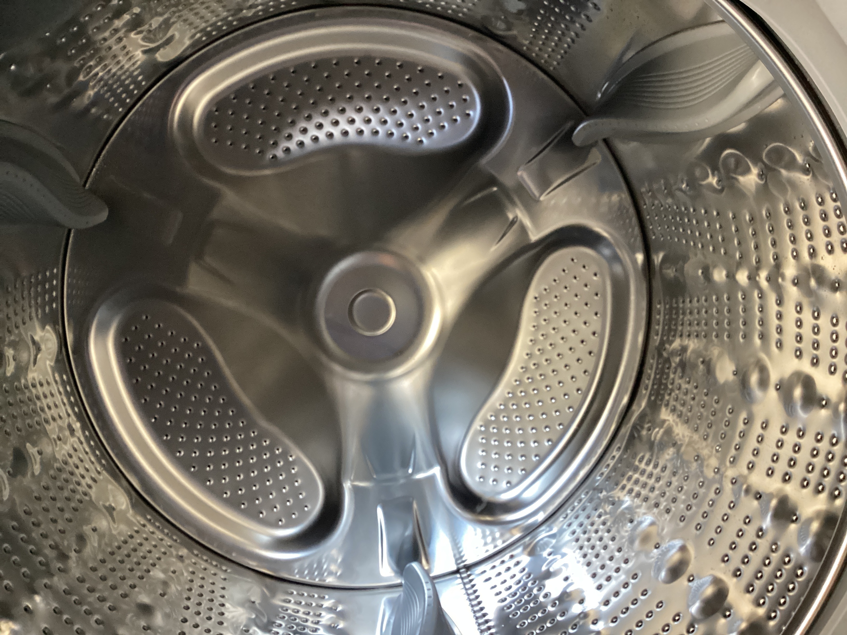 LG WM5500HWA - Front Load Washer at Doraville Store