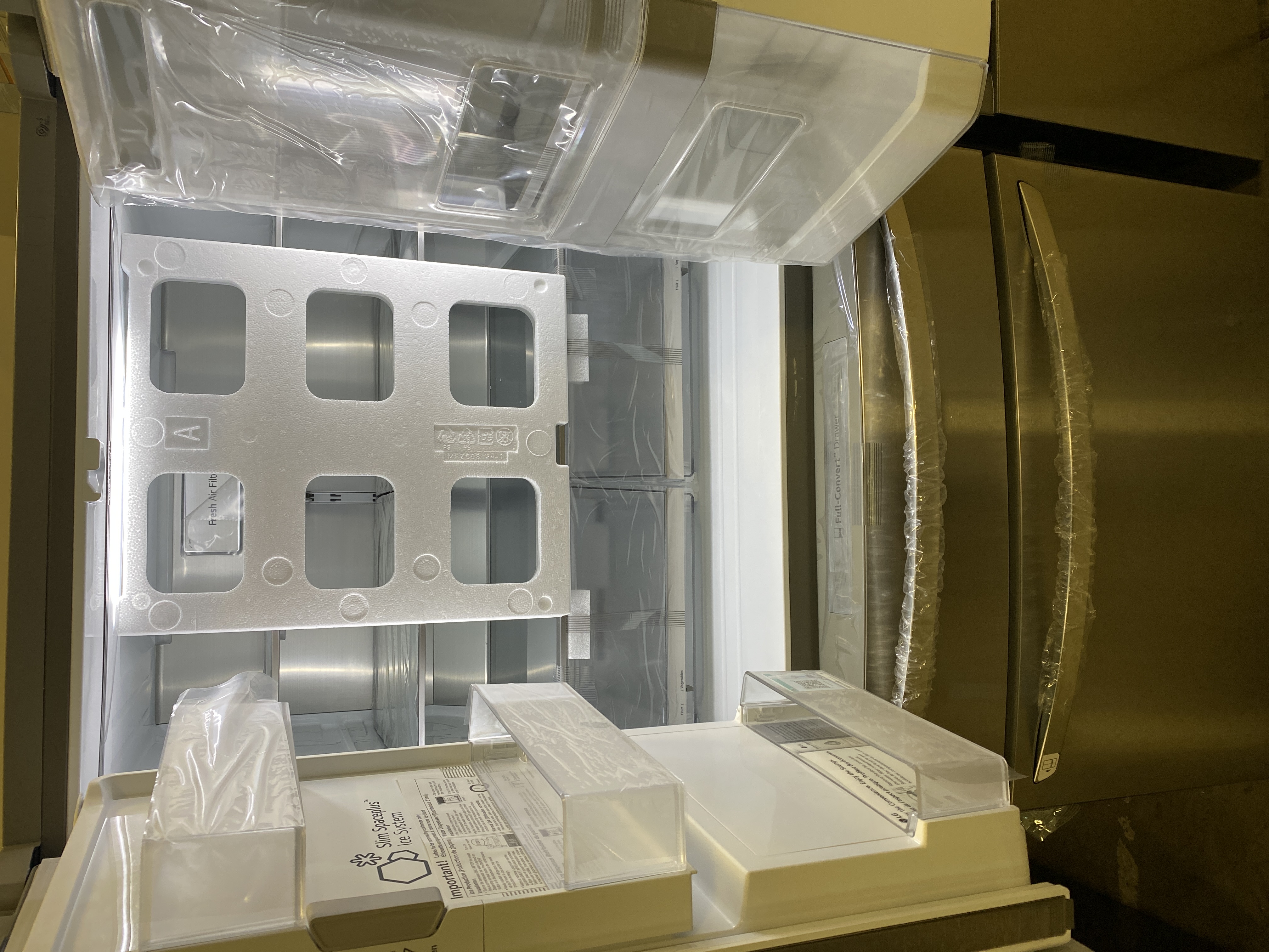 LG LRMDS3006S - French Door Refrigerator at Doraville Store