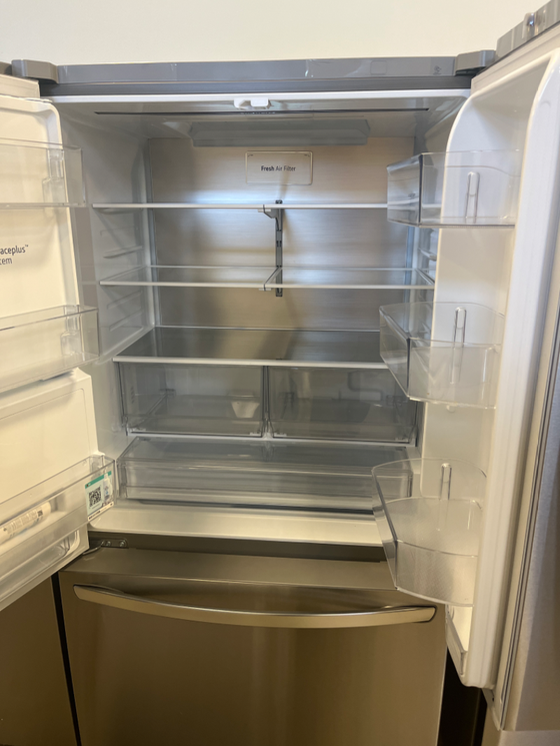LG LRFXC2606S - French Door Refrigerator at Doraville Store