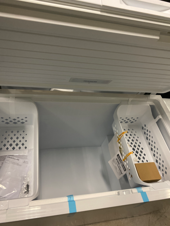 Frigidaire FFCL1562AW - FREEZER at Doraville Store