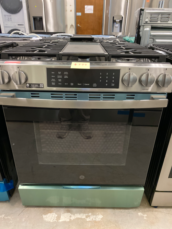 GE GGS600AVFS - Gas Range at Doraville Store