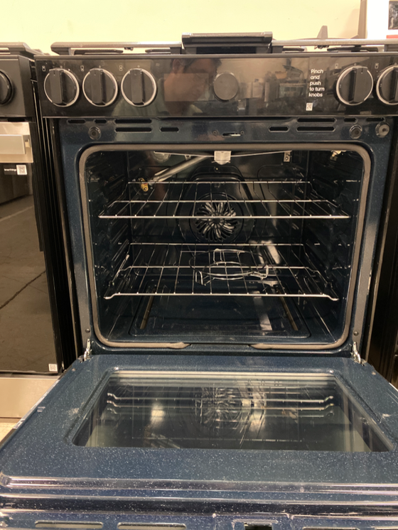 SAMSUNG NSG6DB870012 - Gas Range at Doraville Store