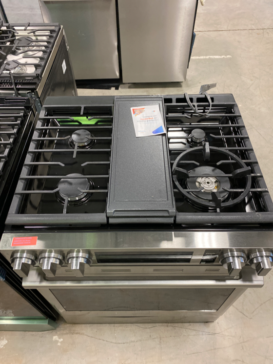 SAMSUNG NSG90H60SR - Gas Range at Doraville Store